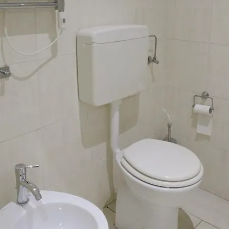 Trilocale A 50mt Dal Mare אלסיו