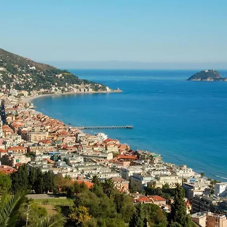 Trilocale A 50mt Dal Mare Apartmán Alassio