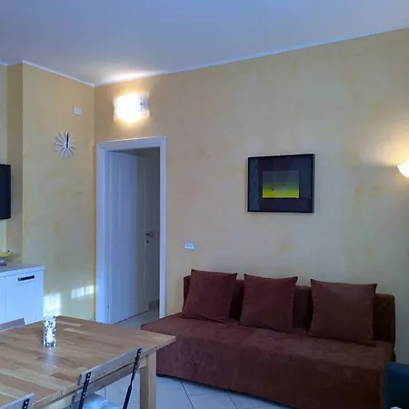 Daire Trilocale A 50mt Dal Mare *
